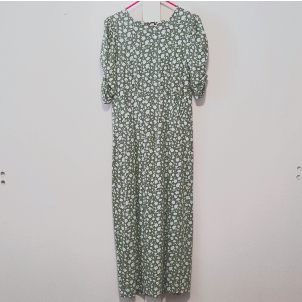 💐 Floral Green Maxi Dress w Open, Low Cut Back & Corset Design New Without Tags